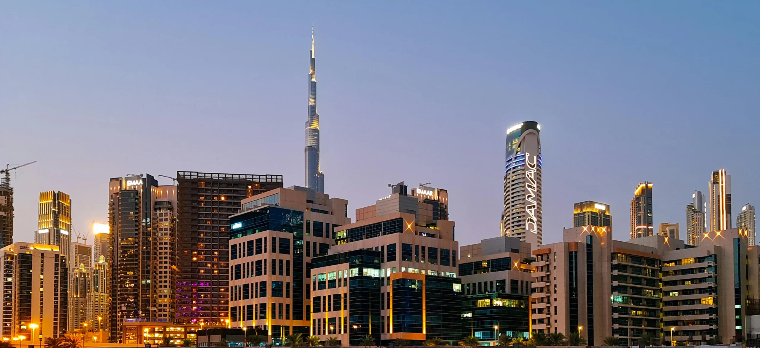 DUbaiuk 11zon scaled
